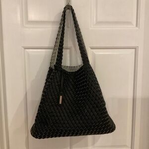 Shiraleah large carry all,navy blue